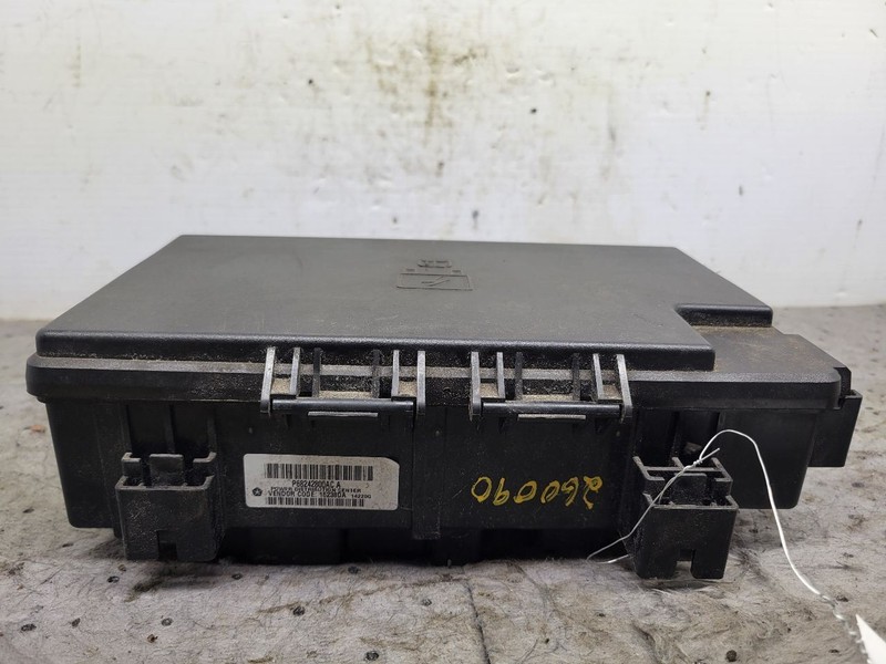 Fuse Box Engine Power Distribution Center Fits 15 GRAND CHEROKEE 1765452