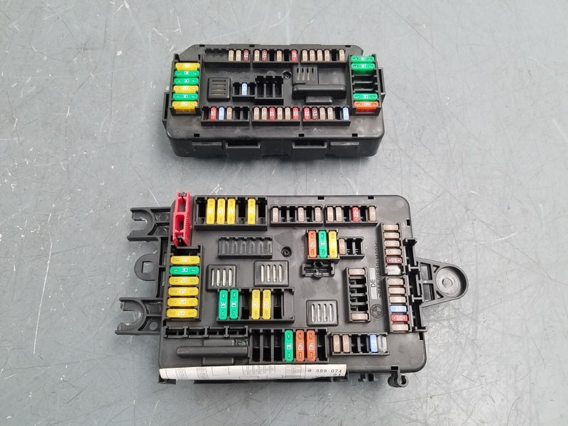 2017 BMW M4 F82 Fuse Box / Relay Panels#9136 A6