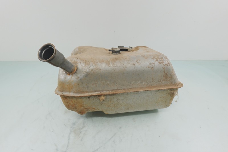 2016-2020 Can-Am Commander 800 Commander 1000 OEM Gas Fuel Tank Reservoir