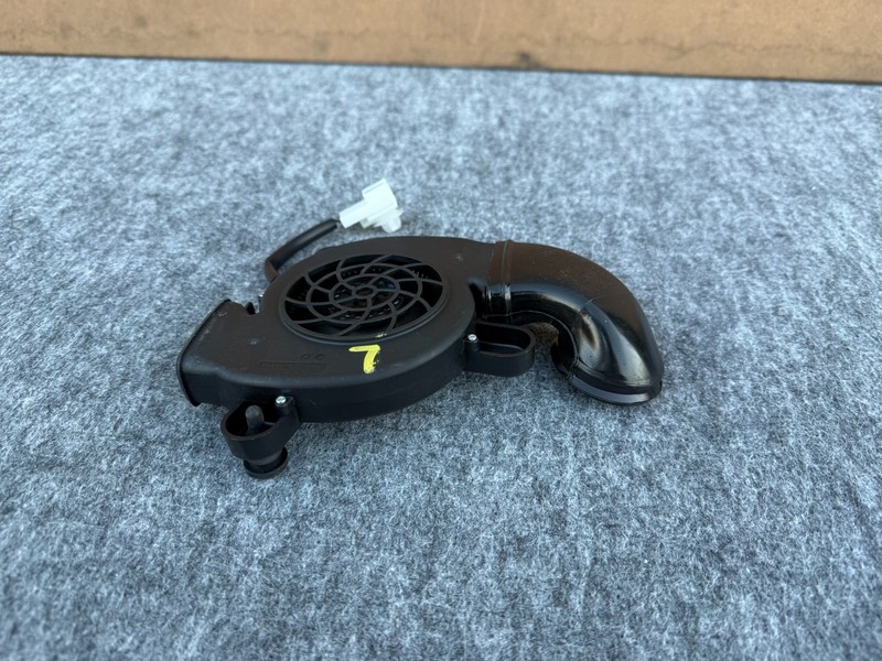 GENESIS G90 G80 G70 2017-2026 OEM FRONT LEFT DRIVER SEAT BLOWER MOTOR WITH DUCT