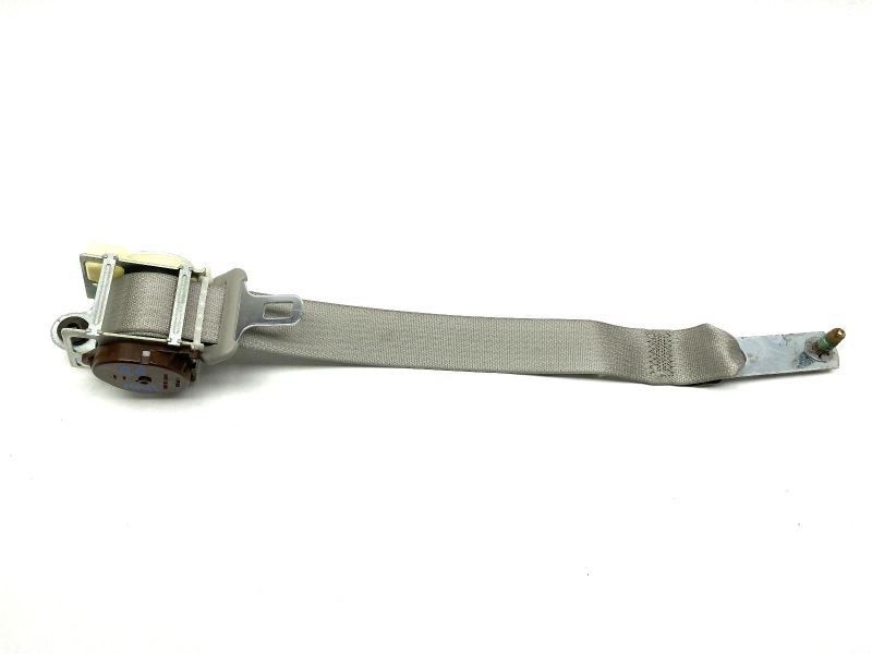 Left or Right Rear Seat Belt Retractor Fits 2007-2011 Buick Lucerne 80477