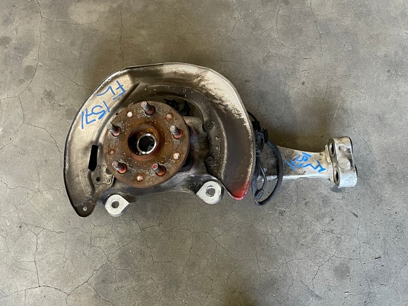 2010 2011 2012 Lexus LS460 Front Left Driver Spindle Knuckle Hub AWD 1571 OEM