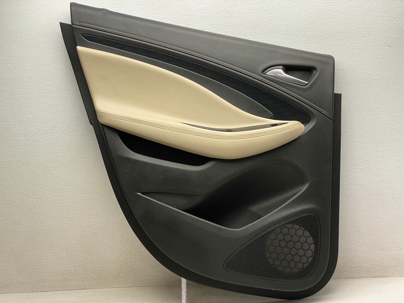 2016-2020 BUICK ENVISION REAR LEFT DRIVER SIDE DOOR PANEL ASSEMBLY OEM LOT737
