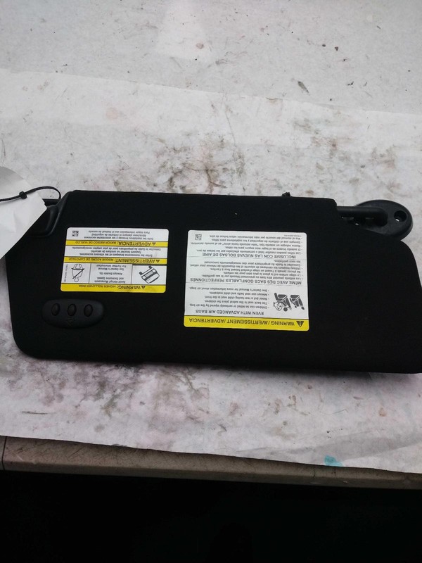 2018 Ford Explorer White Sun Visor OEM 242303 4DR SUV 56K Miles