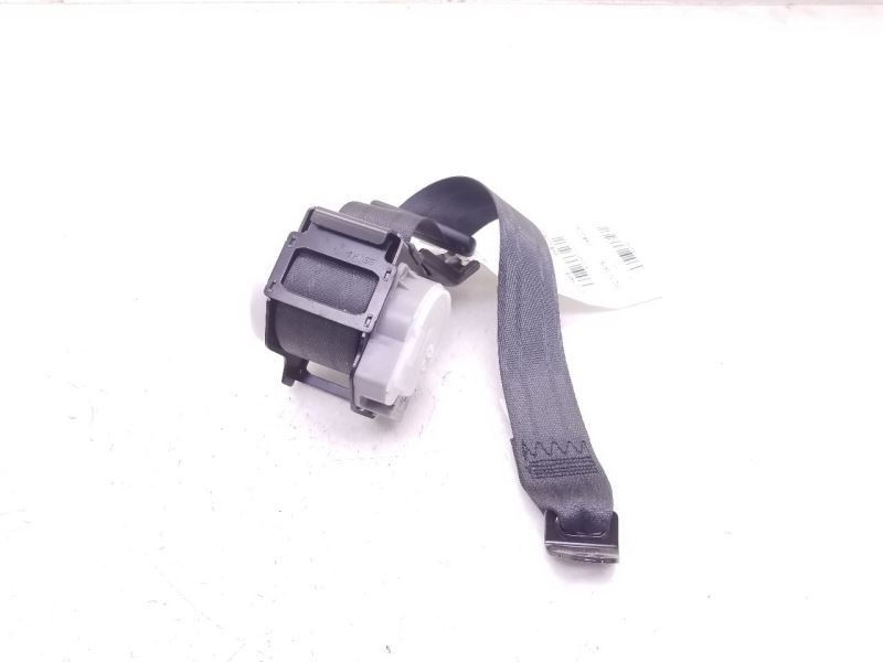 18 TOYOTA YARIS IA REAR DRIVER LEFT SEAT BELT
