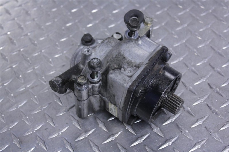 92 HONDA VT 1100 SHADOW BEVEL GEAR OUTPUT FRONT DIFF DIFFERENTIAL BOX VT1100