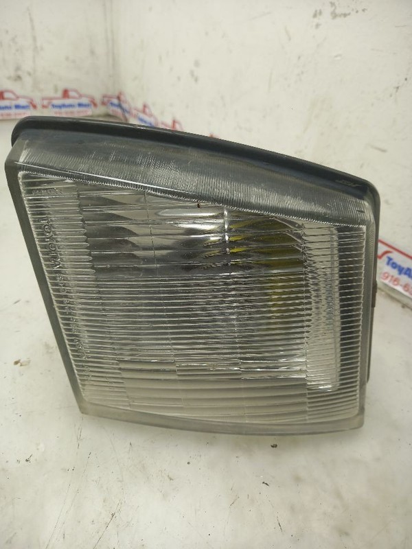 90 91 92 LEXUS LS400 DRIVER LEFT FOG LIGHT