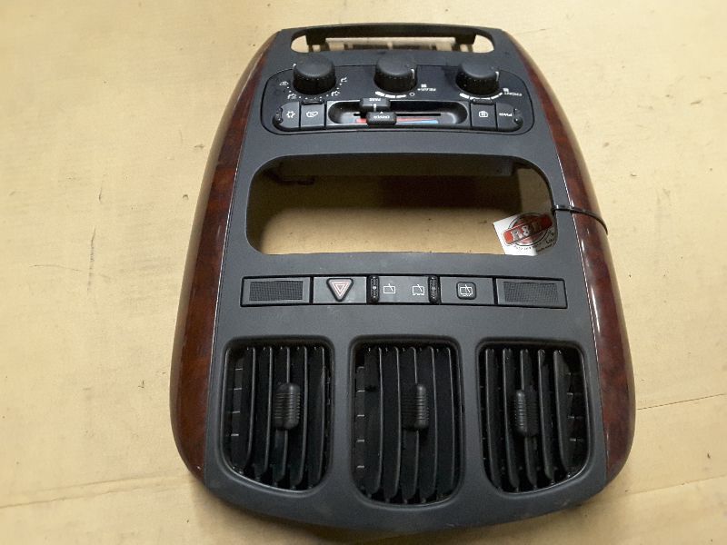 01 02 CARAVAN TEMPERATURE CONTROL 87200