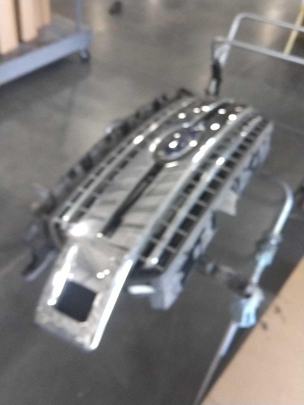 2019 Ford F150 Pickup OEM Grille Silver Used JL3Z8200EA 84000 Miles