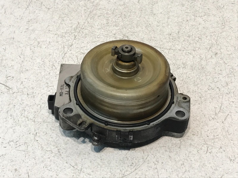 07-09 Lexus LS460 Left Side Camshaft Timing Solenoid Valve 130A0-38010 OEM