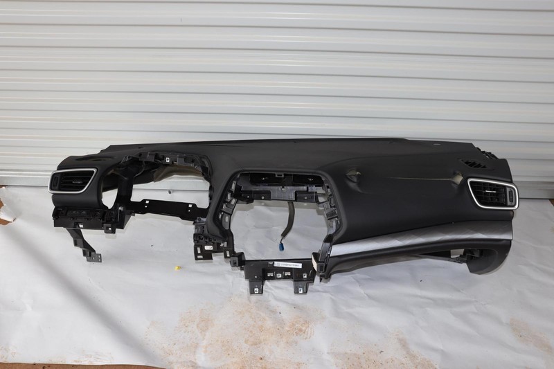 2016-2018 NISSAN MAXIMA S DASH DASHBOARD INSTRUMENT PANEL COVER BLACK OEM