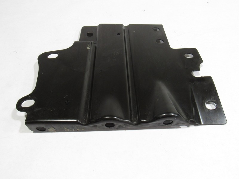10-20 Bentley Mulsanne 2012 Front Closing Plate Panel @1