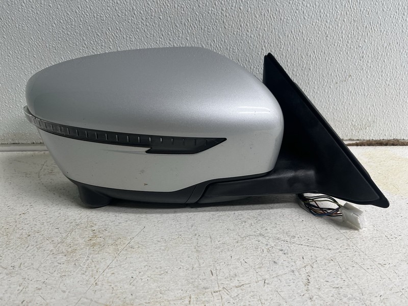 2014-2015 Mitsubishi Outlander Right Passenger Side View Door Mirror 11 Wire oem