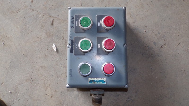ITE Circuit Breaker Co Oil Tight Control Station*FREE SHIPPING*