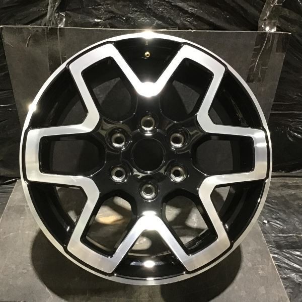 2021-2022 Ford Bronco 10389 95213 Wheel 18x7.5 Rim Black Machined M2DC1007T1A