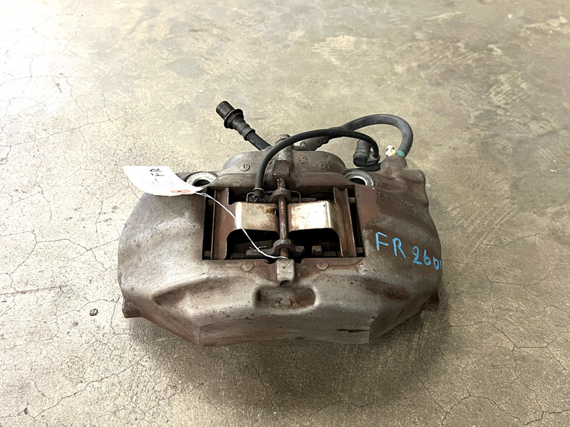 ⭐2001-2006 LEXUS LS430 RWD FRONT RIGHT PASS SIDE BRAKE CALIPER ASSY OEM LOT2604