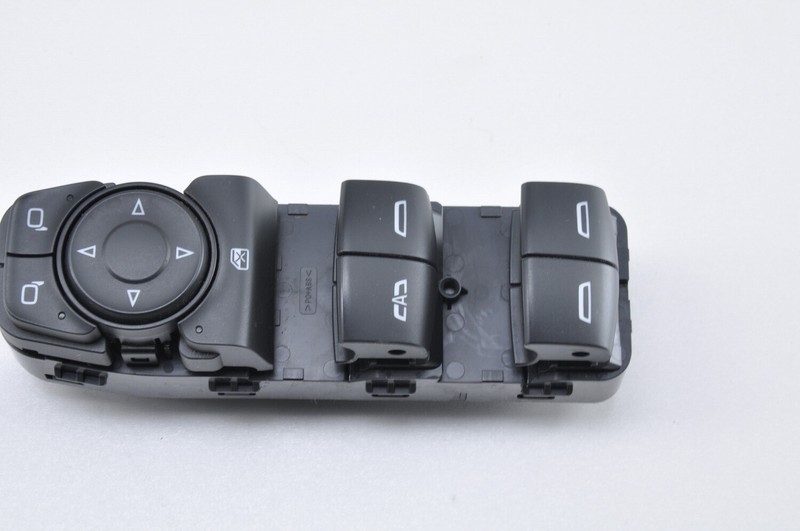 CHEVROLET TRAVERSE Front Left LH Door Master Switch OEM 2018 2019 *