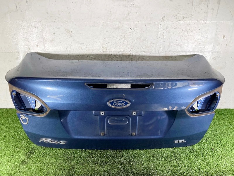 12-18 FORD FOCUS SEDAN REAR TRUNK LID HATCH COVER PANEL ASSEMBLY BLUE OEM