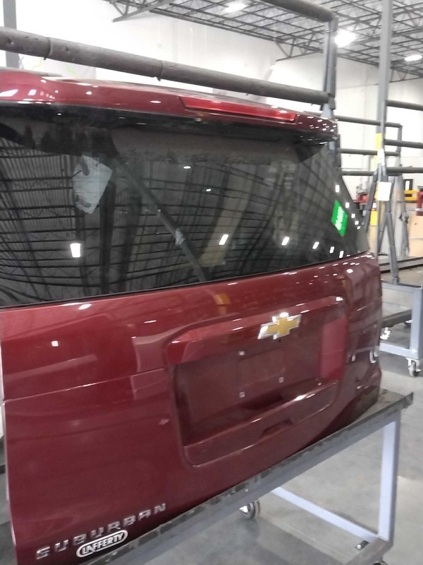 Used Deck Lid fits: 2018 Chevrolet Suburban 1500 SLE w/power lift Grade C