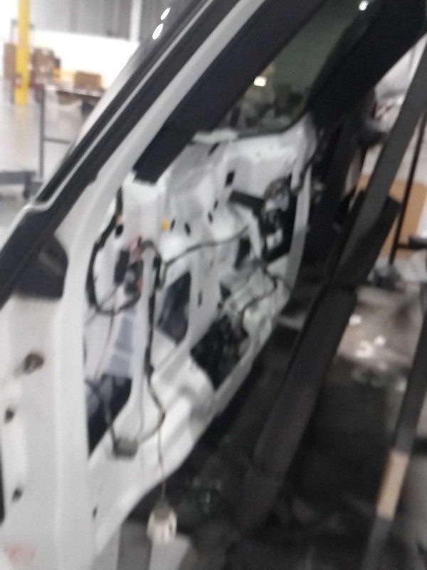Used Deck Lid fits: 2016 Dodge Durango w/o police package privacy tint glass w/o