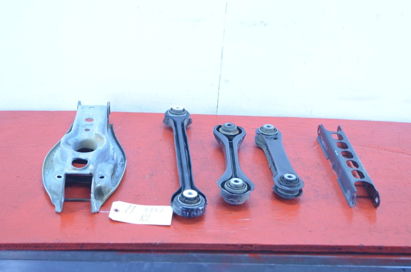 09-11 BMW E90 E91 335XI REAR LEFT DRIVER SIDE CONTROL ARM SET OF 5 ITEMS OEM