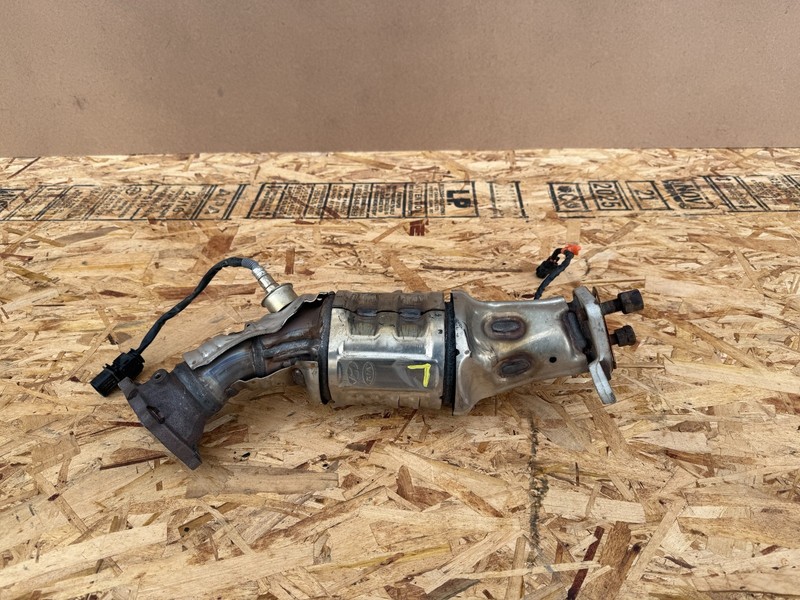 KIA STINGER 2018-2023 OEM LEFT DRIVER MUFFLER EXHAUST PIPE TUBE 3.3T ASSY