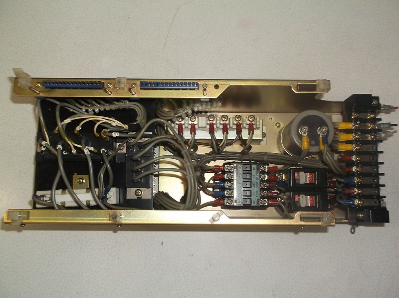 Fanuc Velocty Control Unit A06B-6050-H002 A06B6050H002