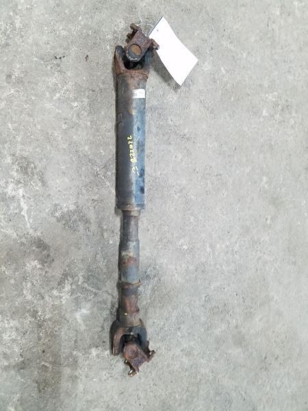 Front Drive Shaft 6 Cylinder Fits 99-02 4 RUNNER 900451
