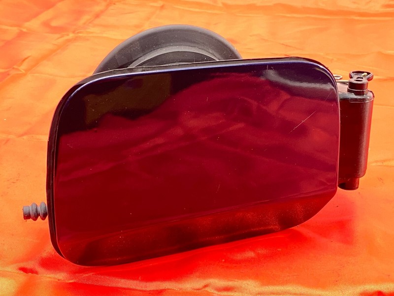 07-13 BMW E92 3 Series M3 Coupe Gas Fuel Tank Carrier Cover Flap Lid Black OEM✅