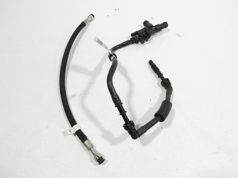 23-25 BMW M2 G87 2023 3.0L Fuel Tank Breather Pipe Line Hose W/ Vapor Valve |