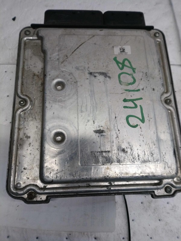 2010 Chevrolet Camaro ECM Engine Control Module OEM 12617230 120K Miles