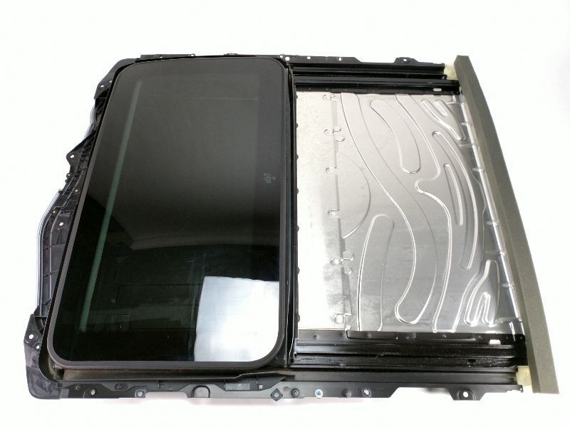 2007 BMW 328i 328xi 335i 335xi E90 Sedan Glass Sun Roof Local PU 54137145920