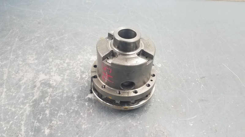 Lamborghini GallardoOEM Rear Differential Carrier #7647 B5
