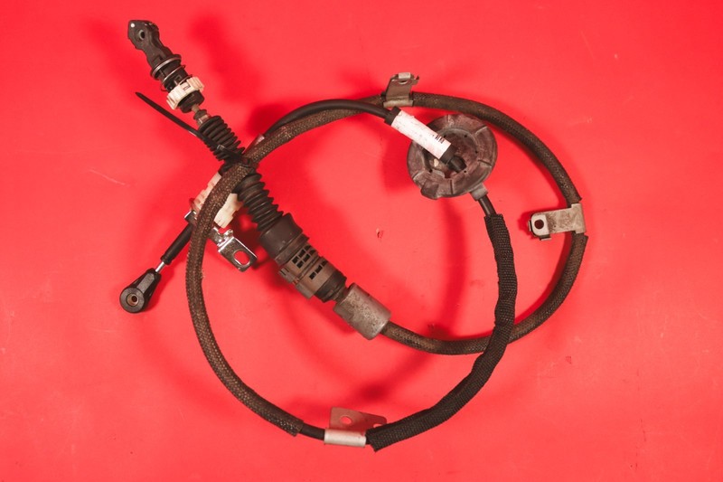 2016-2018 Camaro SS 8 Speed Auto Shifter Cable Assembly OEM 84105591 *USED*