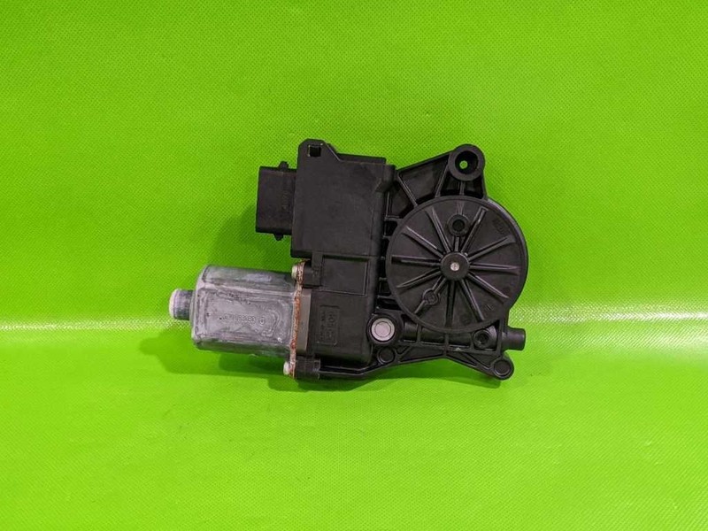 08-13 CTS DRIVER LEFT FRONT WINDOW MOTOR OEM 4253-30