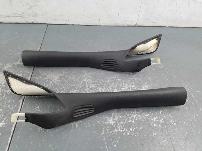 2006 Chevy Corvette C6 Z06 A Pillar Trim Panels #3183 J7