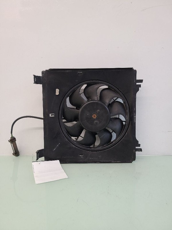 Radiator Fan Motor Fan Assembly Radiator Fits 97-04 PORSCHE BOXSTER 586230