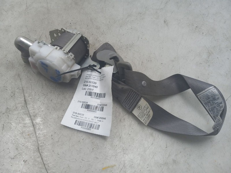 Seat Belt Front Bucket Passenger Retractor Japan Built Fits 06-10 RAV4 555955