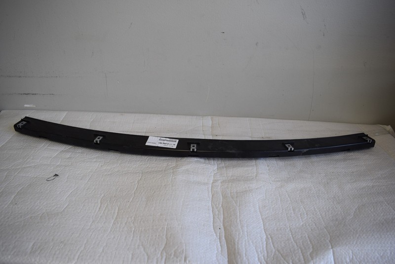 GENUINE BMW E60 E61 ADAPTER STRIPT FRONT BUMPER OEM 51118032081