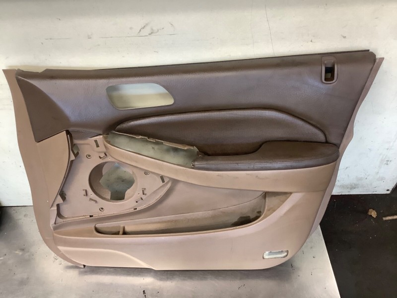 04 MDX Right front Door Panel, trim Saddle color ,USED OEM