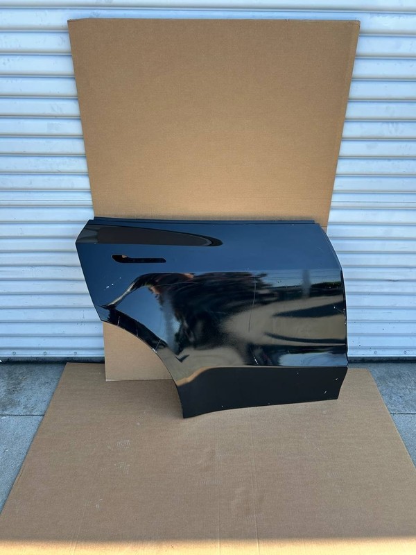 ✅Tesla Model Y Rear Right Door Shell Skin 2020 2021 2022 2023 OEM w/scratches