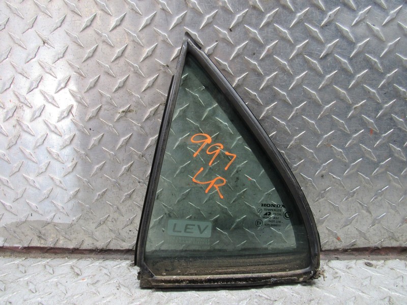 98 - 02 HONDA ACCORD LEFT DRIVER REAR DOOR VENT WINDOW GLASS SDN
