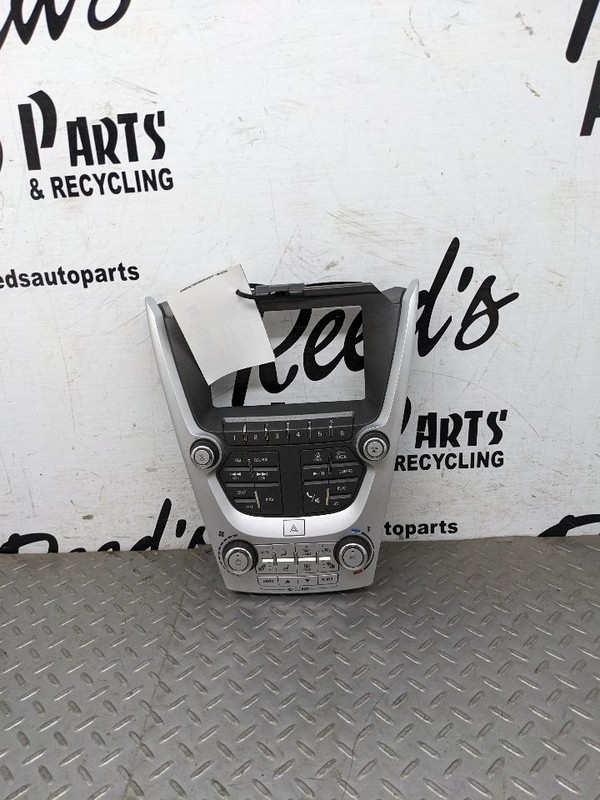 Audio Equipment Radio Control Panel ID 23334983 Fits 16 EQUINOX 1163161