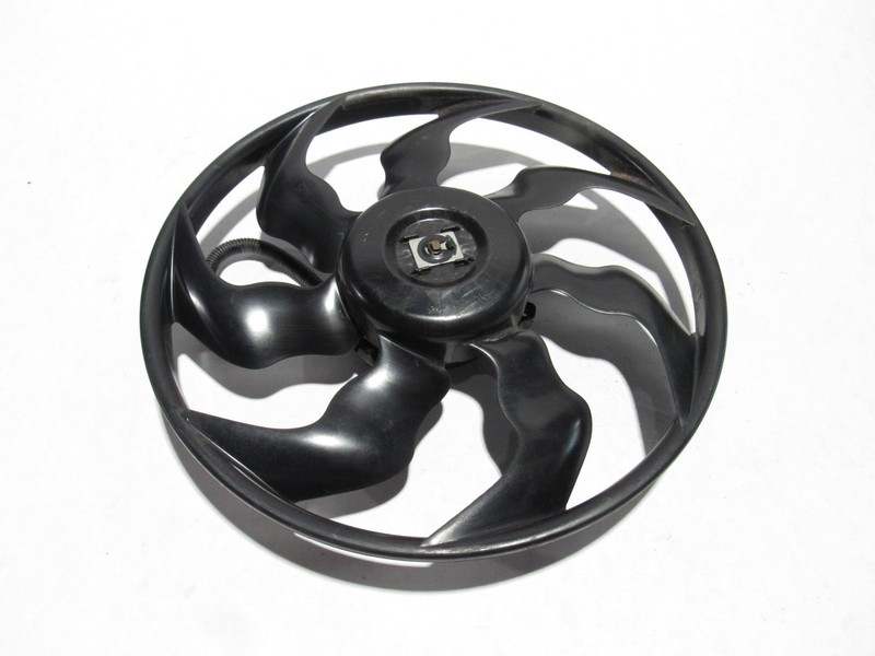Fiat 124 Spider 2018 1.4L Engine Radiator Cooling Fan Blade Motor 15-20 *
