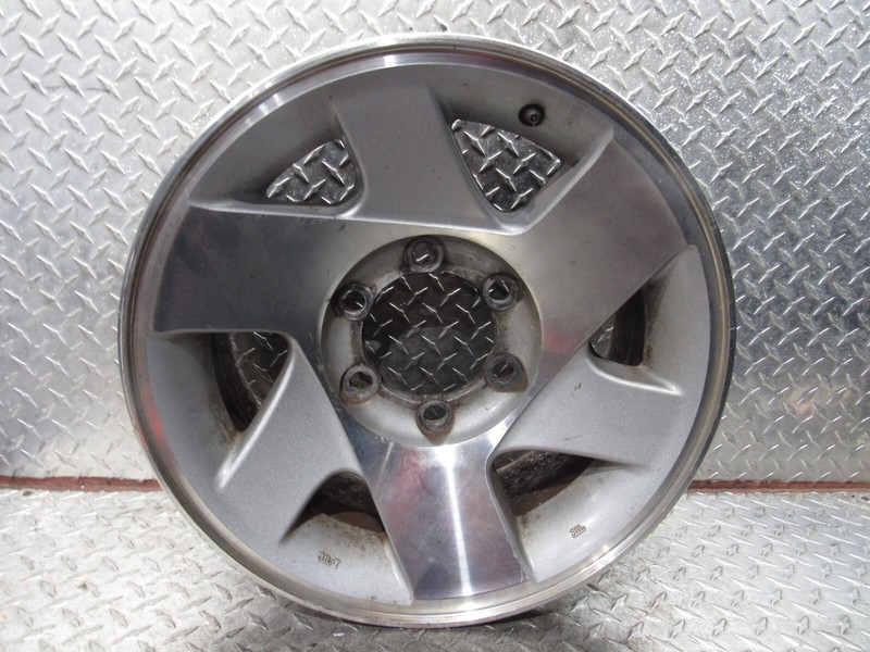 02-04 MITSUBISHI MONTERO SPORT 16x7 ALUMINUM 6 SPOKE TYPE