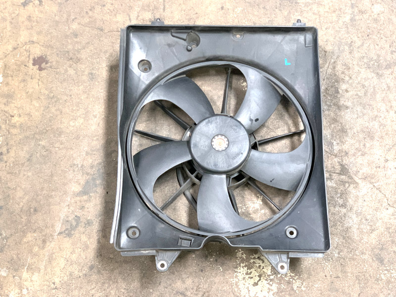 2011-2013 HONDA ODYSSEY LEFT DRIVER SIDE RADIATOR COOLING FAN OEM #A0.28
