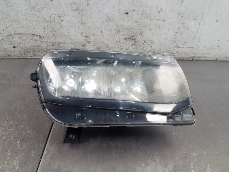 2014 Chevy Camaro SS Right Passenger Head Light - * #2605 B7