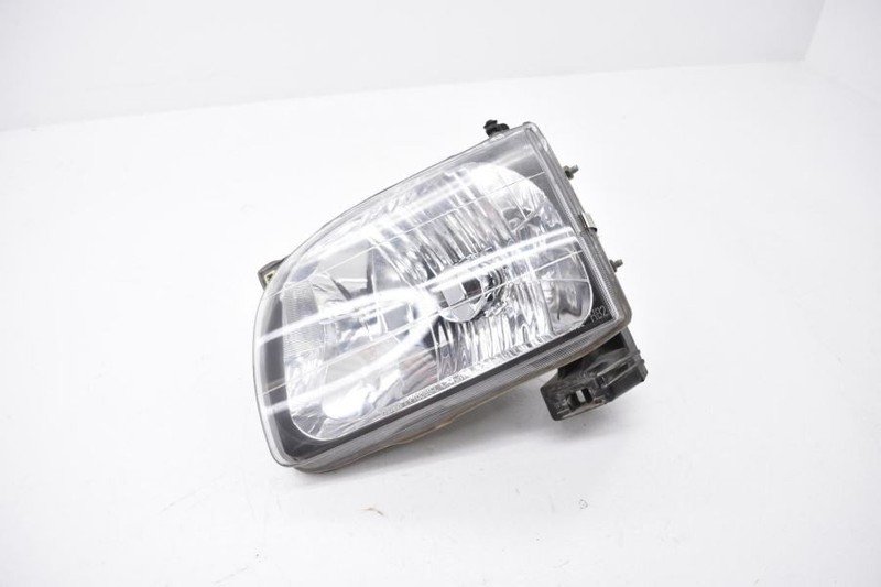 2001-2004 TOYOTA TACOMA 2.7L 3RZFE DRIVER LEFT HEADLIGHT AFTERMARKET