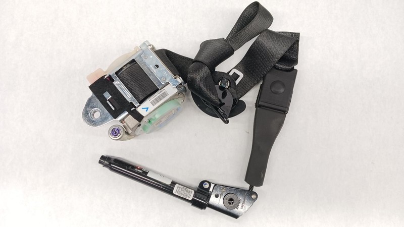18-'20 BUICK ENCORE Front Seat Belt driver retractor OEM 6 Month Wnty!