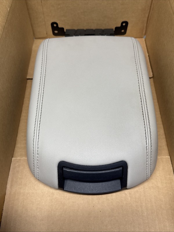 2010-2016 Ford Taurus Center Console Lid Arm Rest Armrest Top Cover Stone Gray